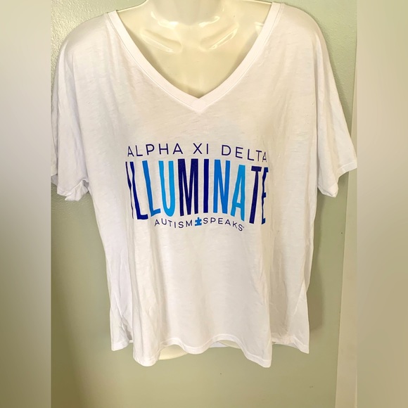 Bella Canvas Sweaters - Alpha Xi Delta College Sorority Cropped V Tee T-shirt Top white blue Women’s L